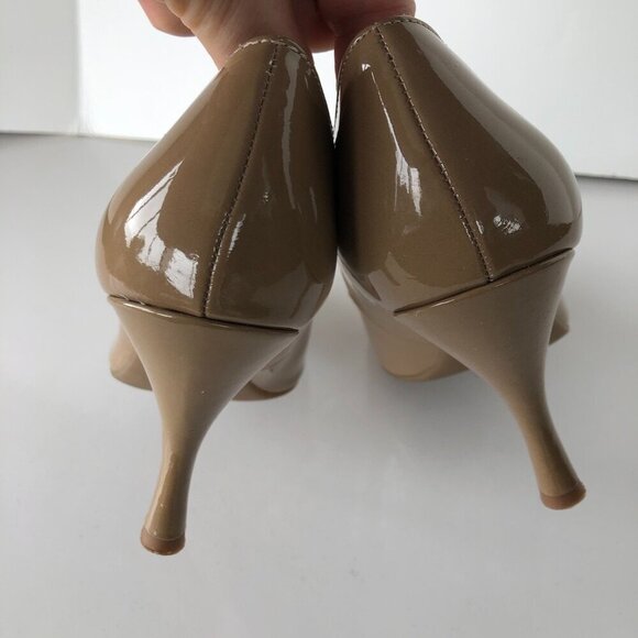FRANCO SARTO manmade patent raisen tan nude taupe cushion 3.25" heel pumps US 7M - Picture 12 of 16